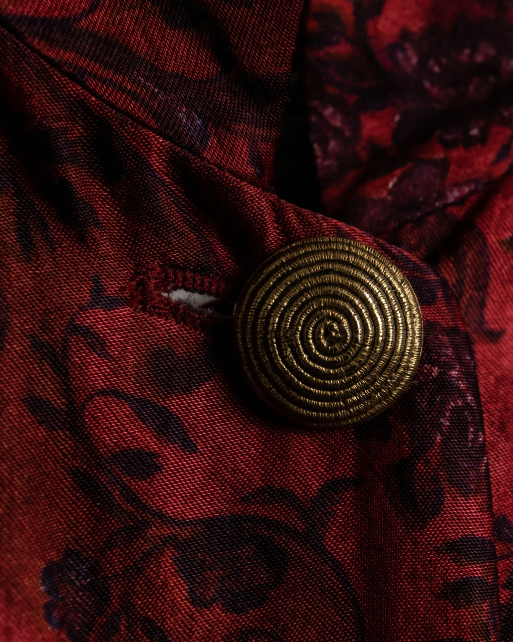 Glossy Mao Collar Long Length Dress Shirts