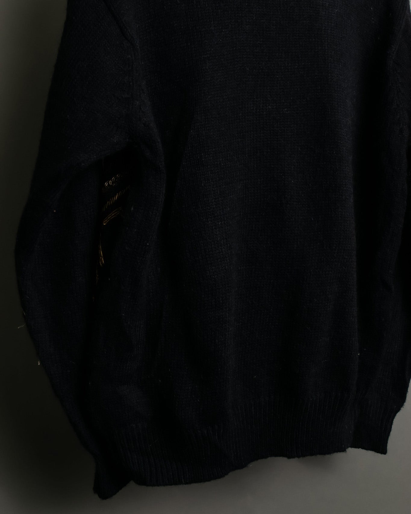 "Alfred Danner"  Intricate Three-Dimensional Decorative Knit