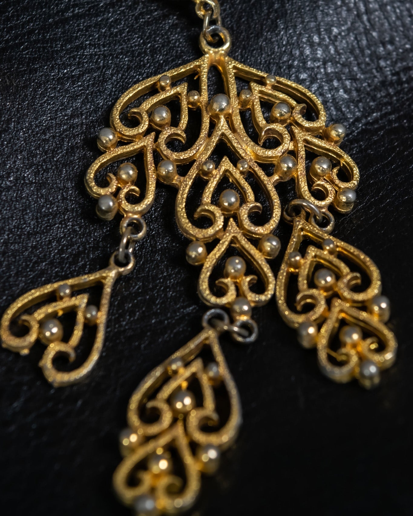 Gold Heart Pearl Necklace