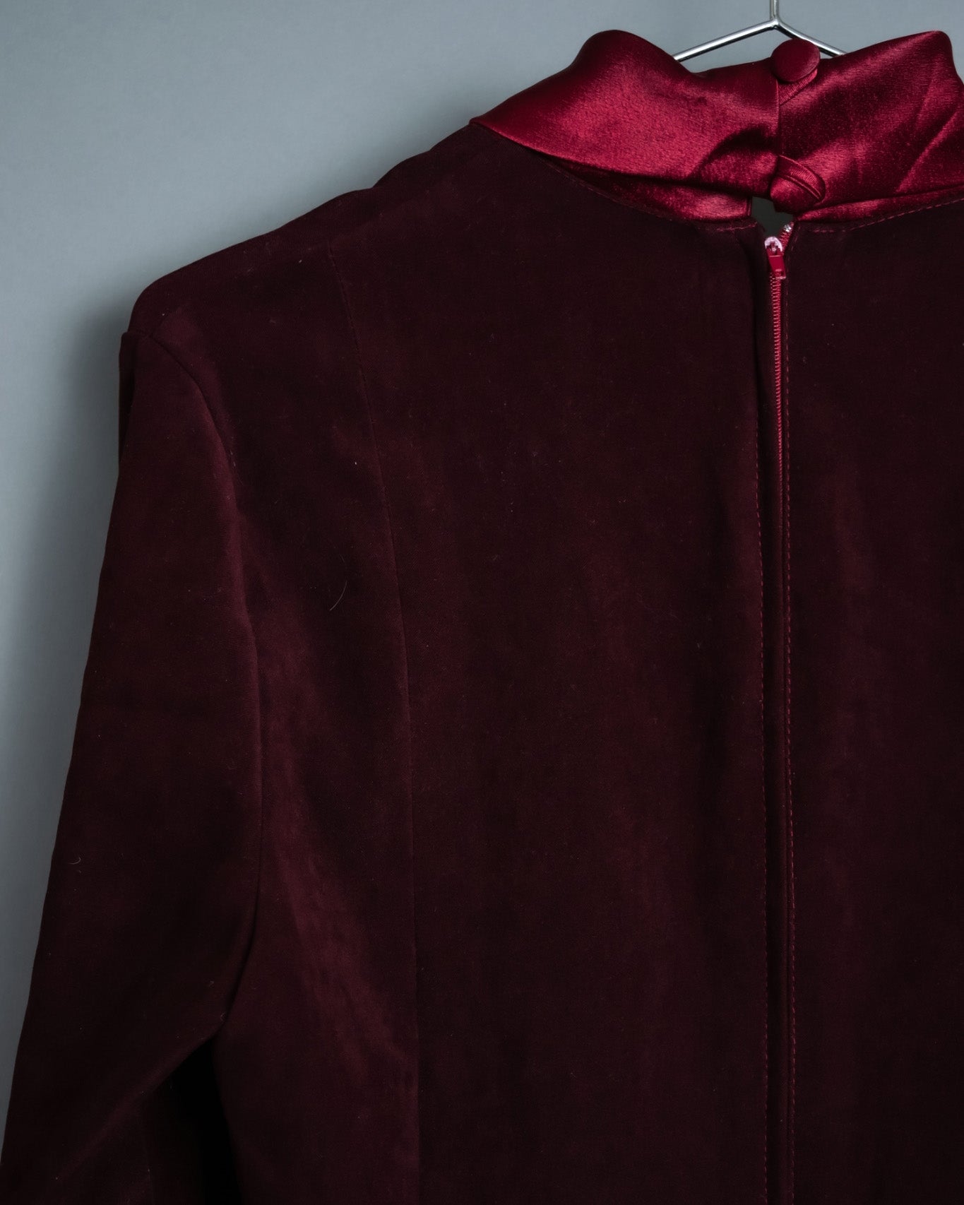 Beautiful Red Wave Vintage Dress