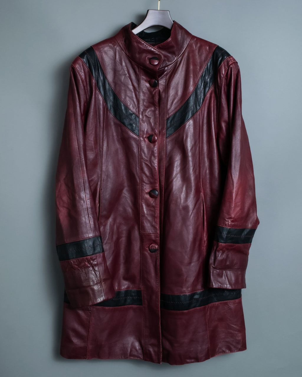 "MOOD SPECIAL" Stand Collar Black Line Jagged Leather Jacket