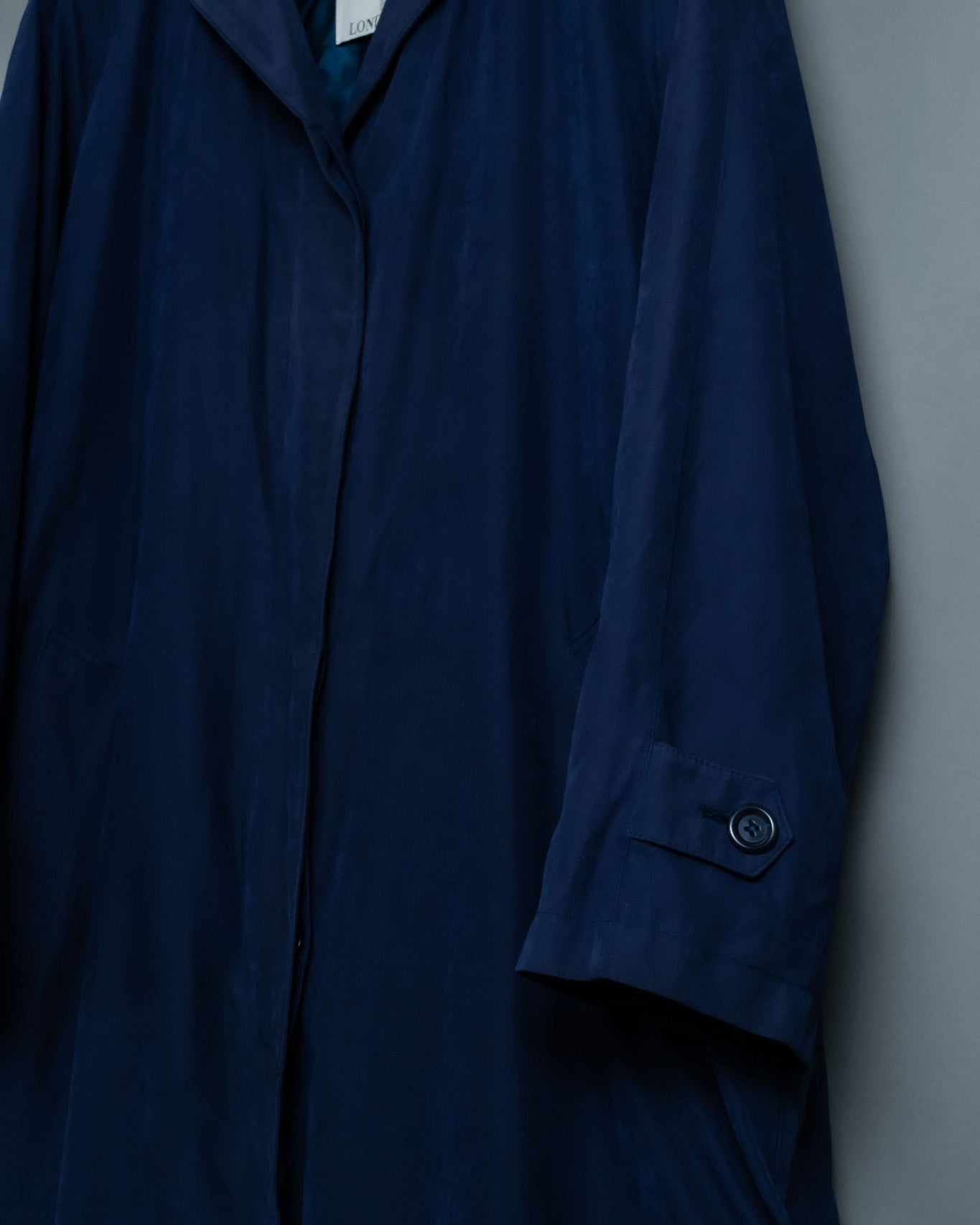 "LONDON FOG" Mint Condition Fresh Blue Fabric Vintage Coat