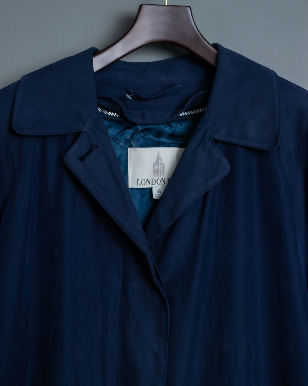 "LONDON FOG" Mint Condition Fresh Blue Fabric Vintage Coat