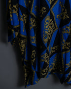 Noble Pattern Loose Silhouette Tops