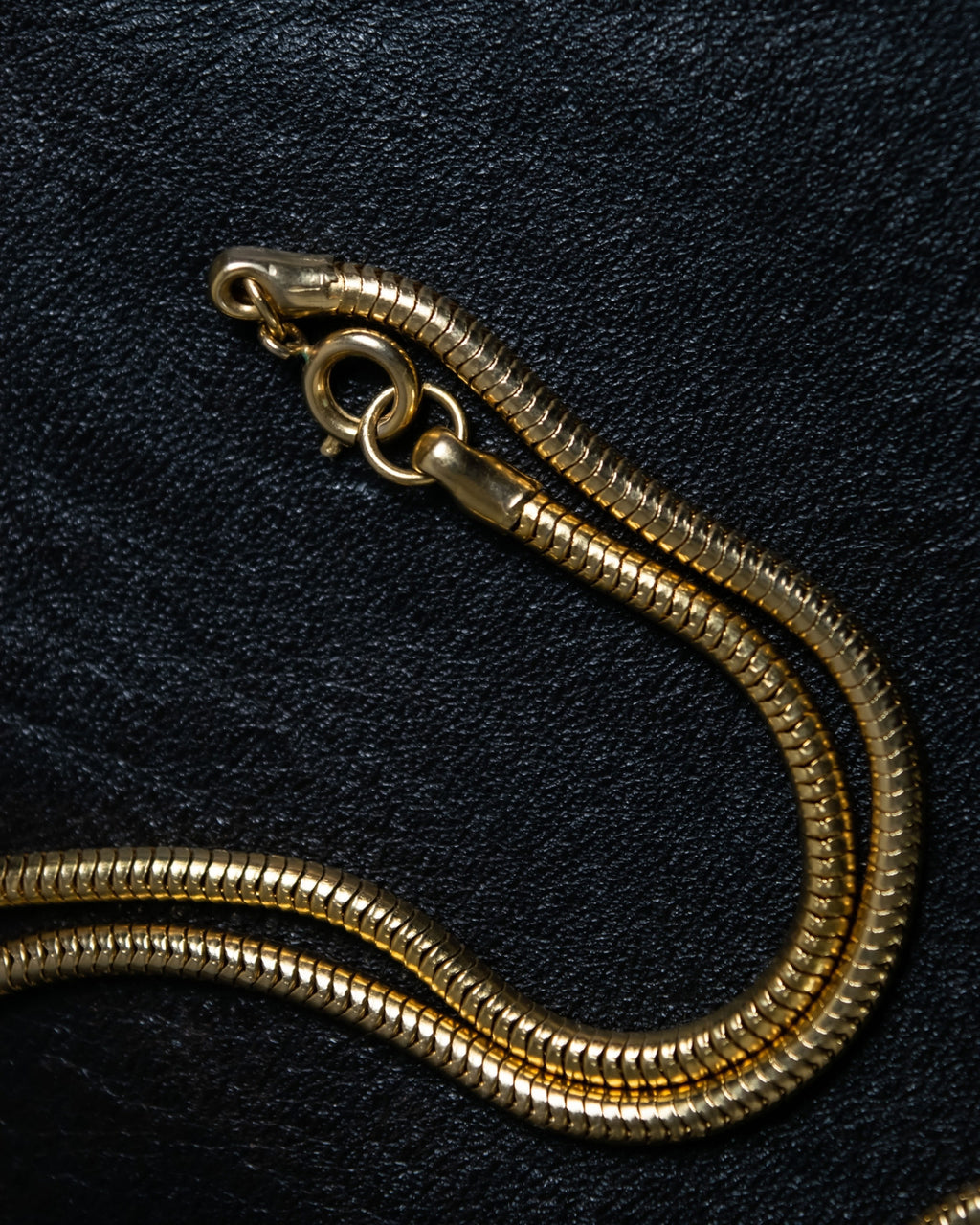 Double Structure Gold Square Necklace