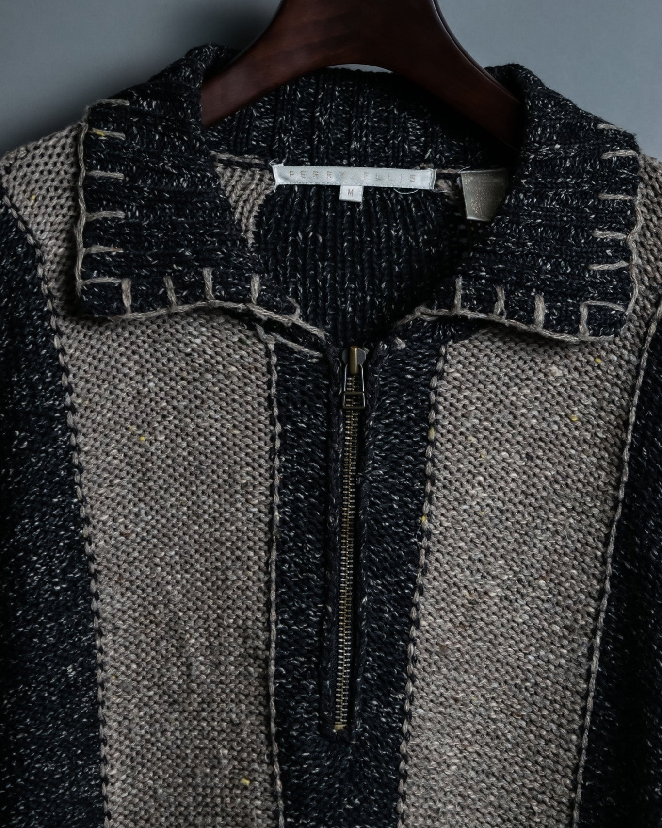 Luxury Fabric Bicolor Zip-up Knit