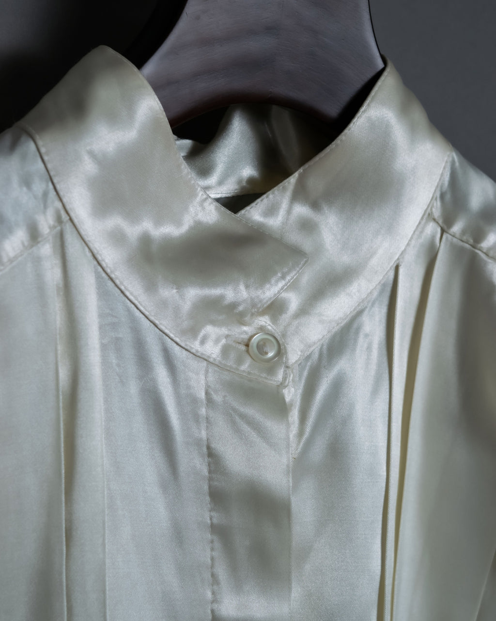 Luxury Fabric Glossy Dress Shirt