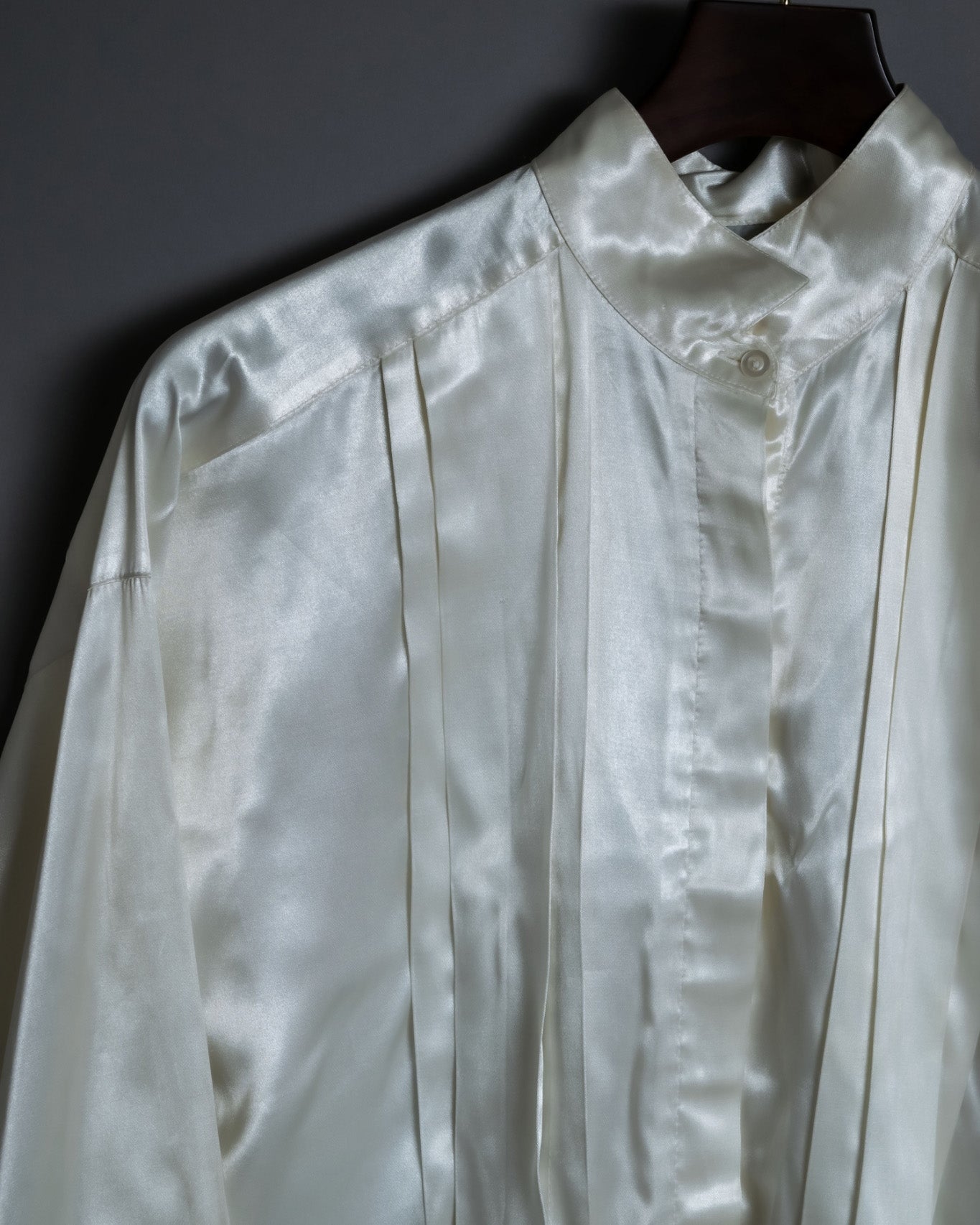 Luxury Fabric Glossy Dress Shirt