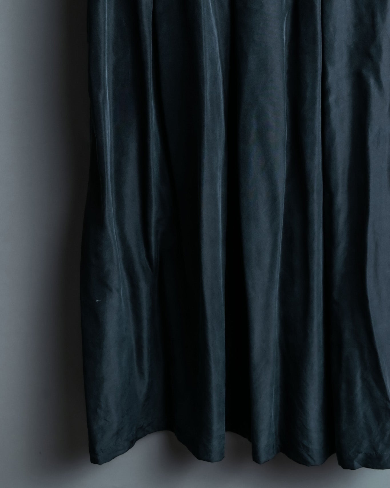 100% Silk Smooth Fabric Unisex Skirt