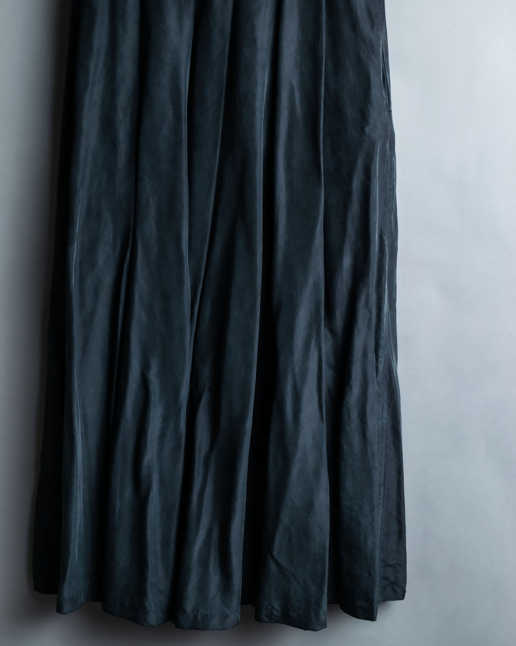 100% Silk Smooth Fabric Unisex Skirt