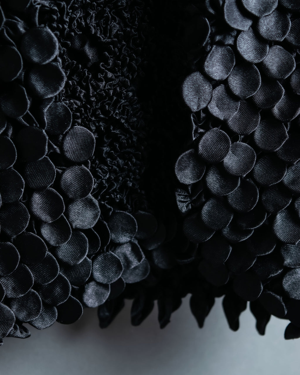 2 Fabric Switching Oversize Popcorn Tops