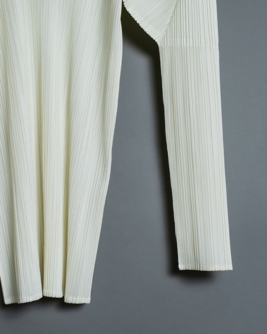 "PLEATS PLEATS" white shirt