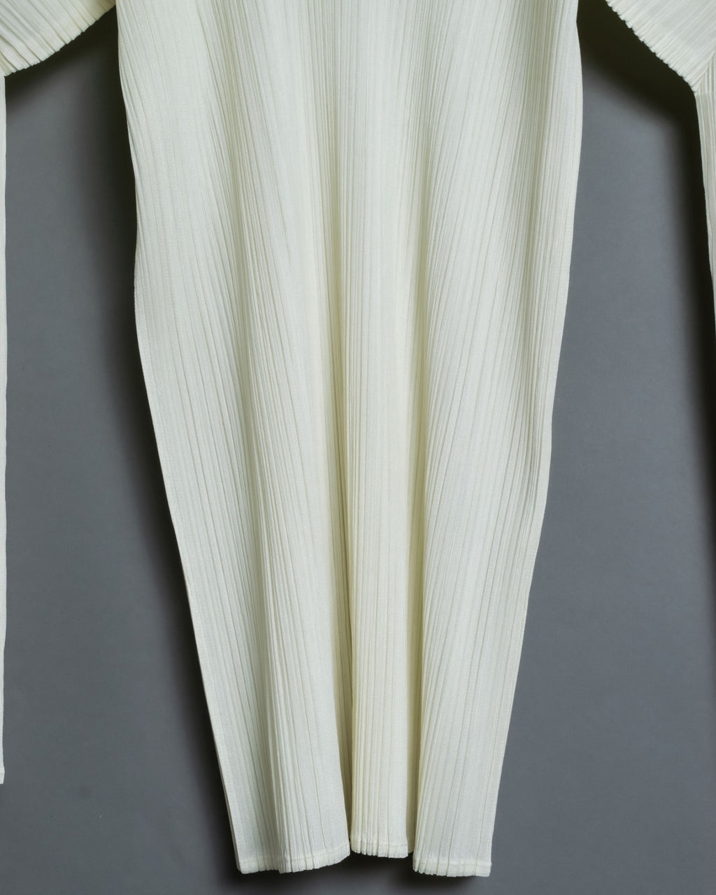 "PLEATS PLEATS" white shirt