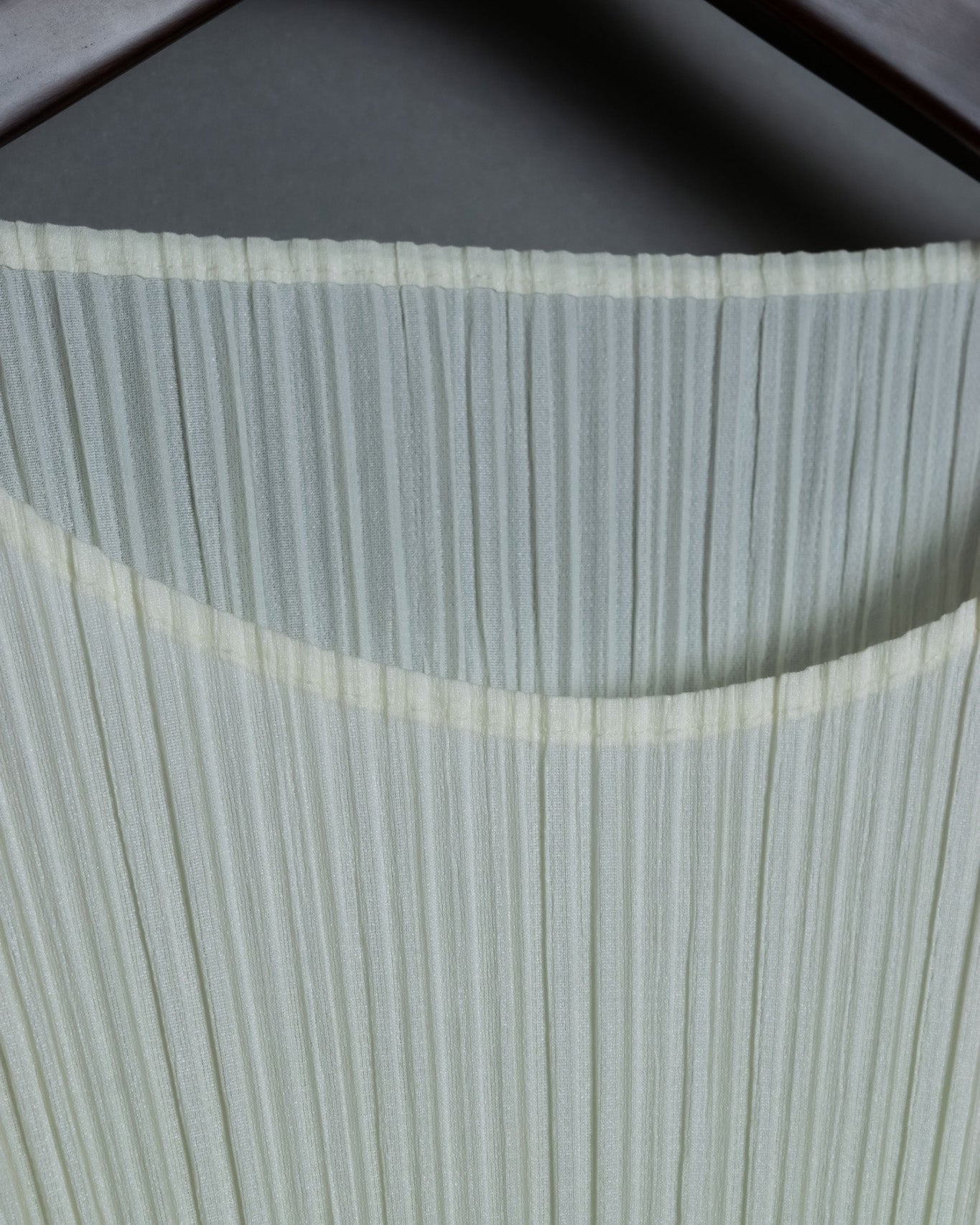 "PLEATS PLEATS" white shirt