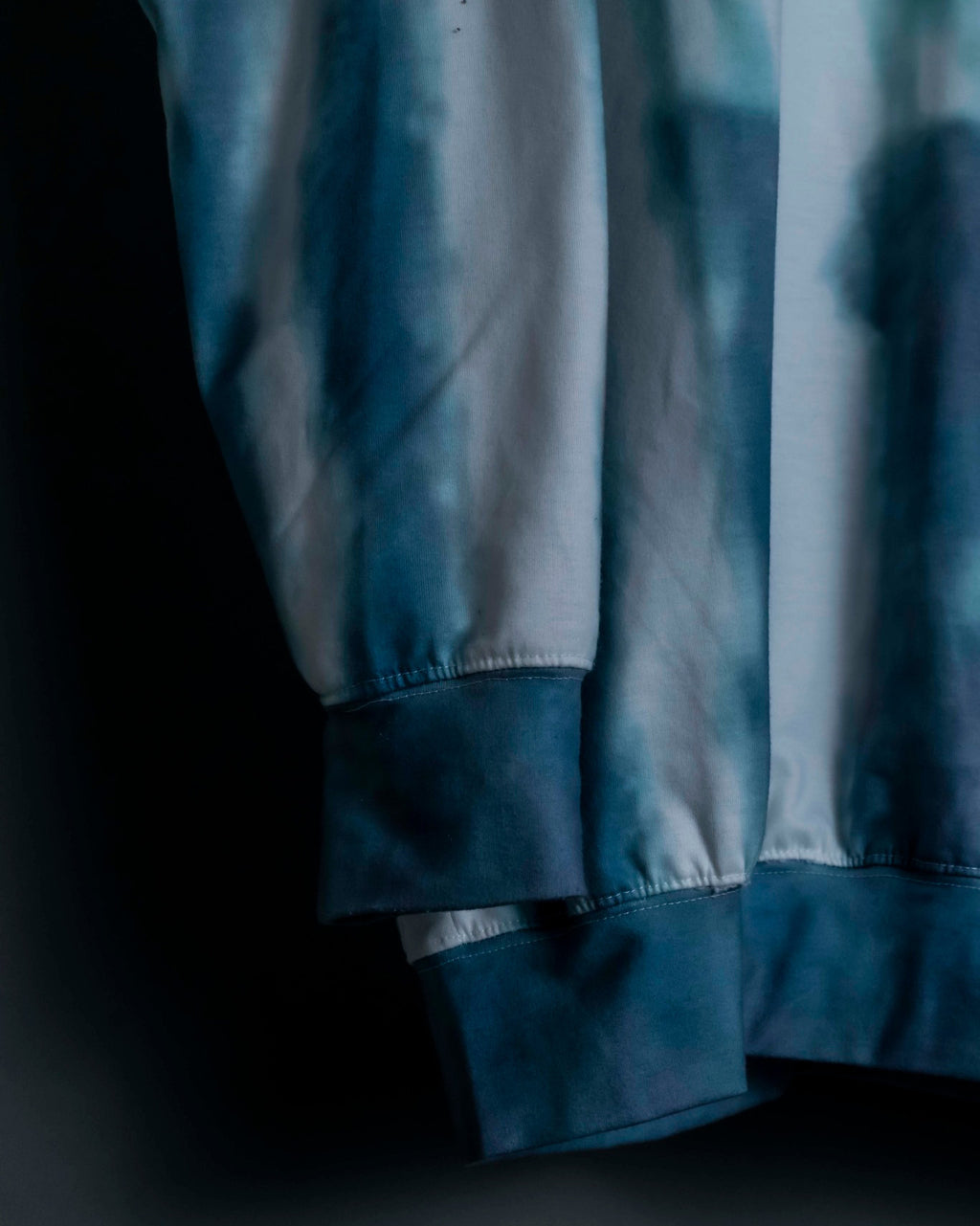 Parody Logo Bleach Knit