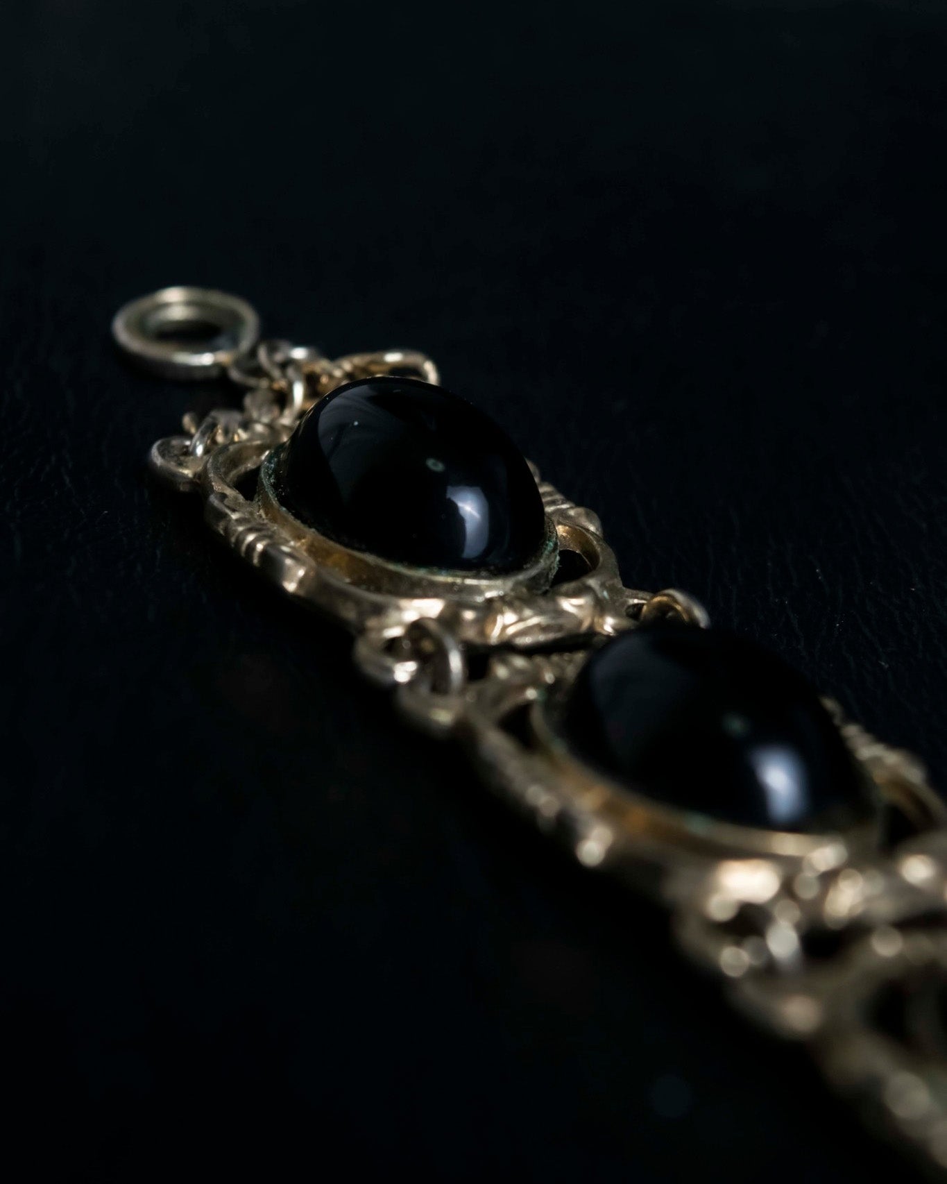 Vintage Ancient Design Bangle