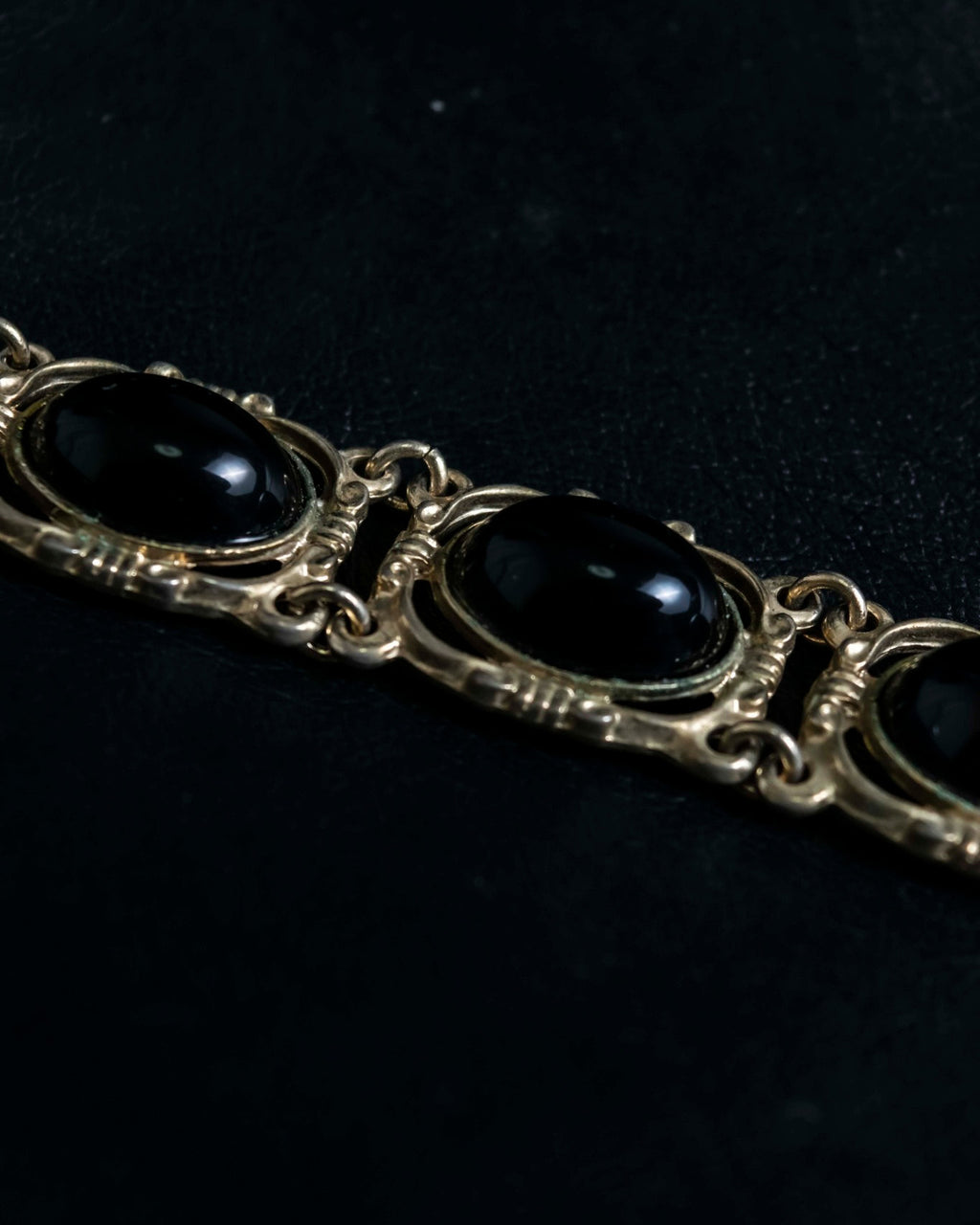 Vintage Ancient Design Bangle