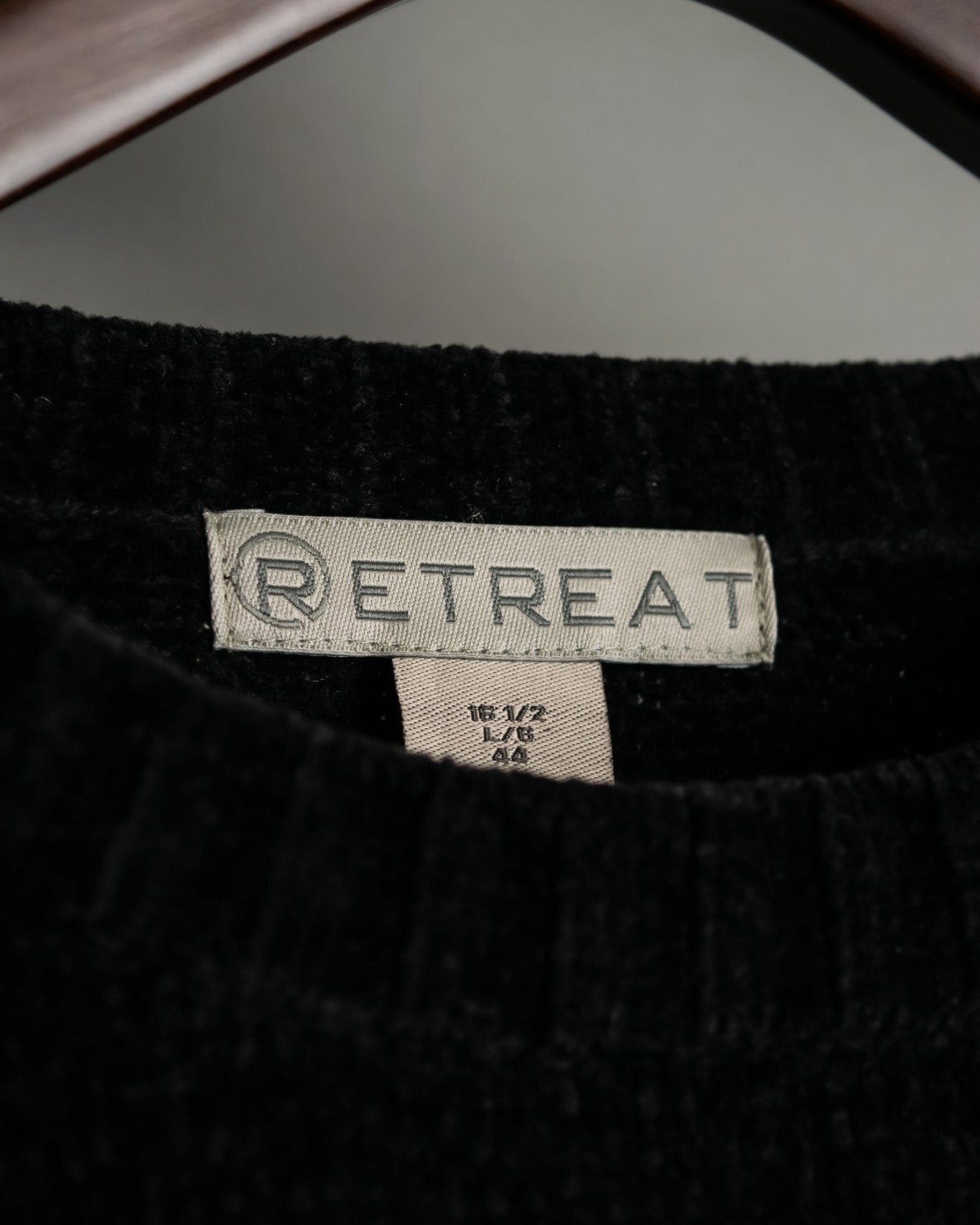 Moist Fabric Chain Design Knit