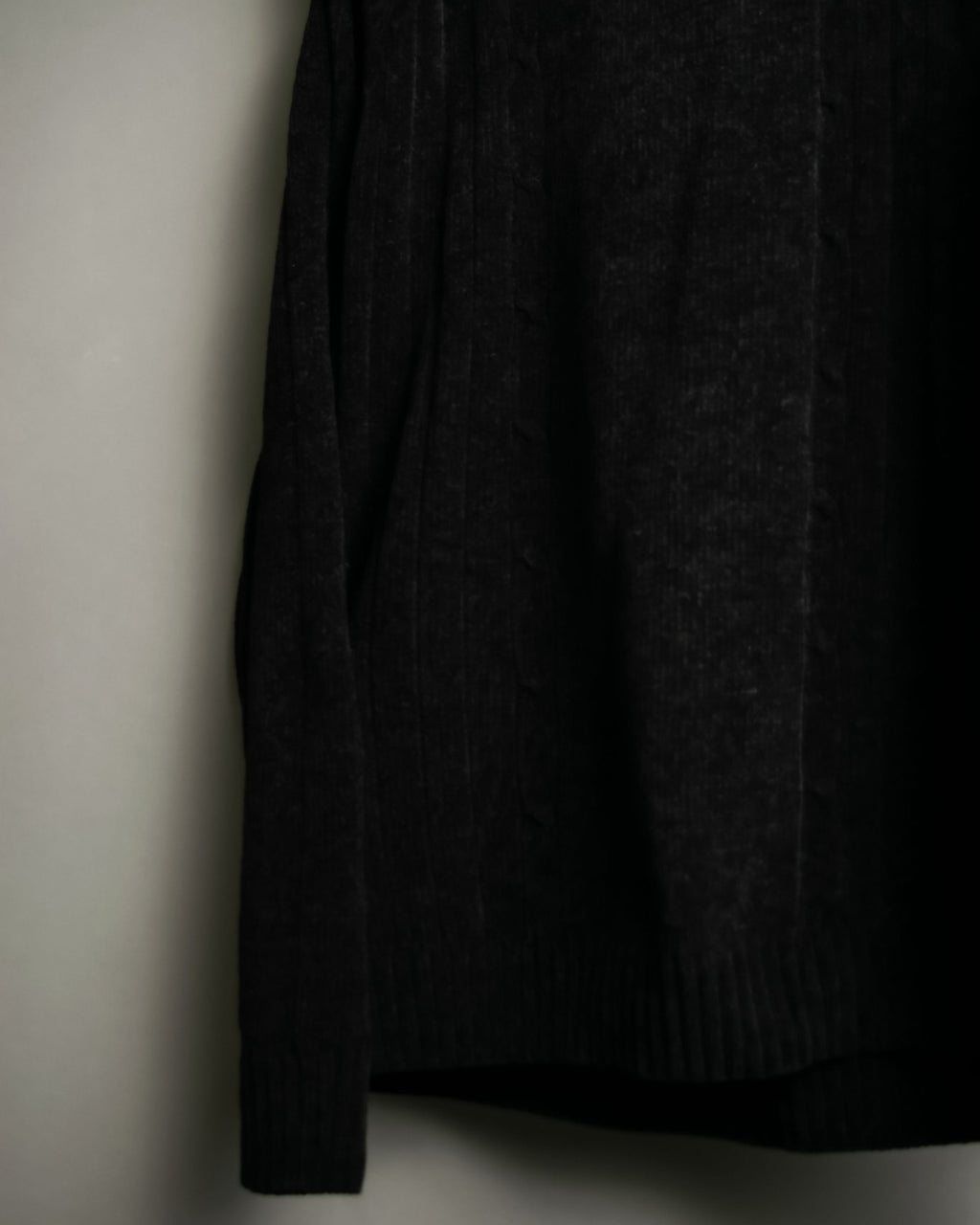 Moist Fabric Chain Design Knit