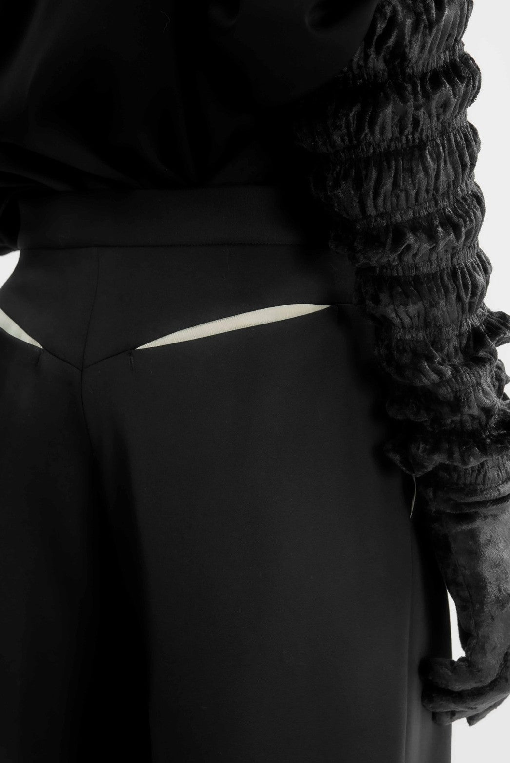 Setup Mystic Personification Tailored Jacket & Three Dimensional Flare Slacks [Pre-order until 1/8]