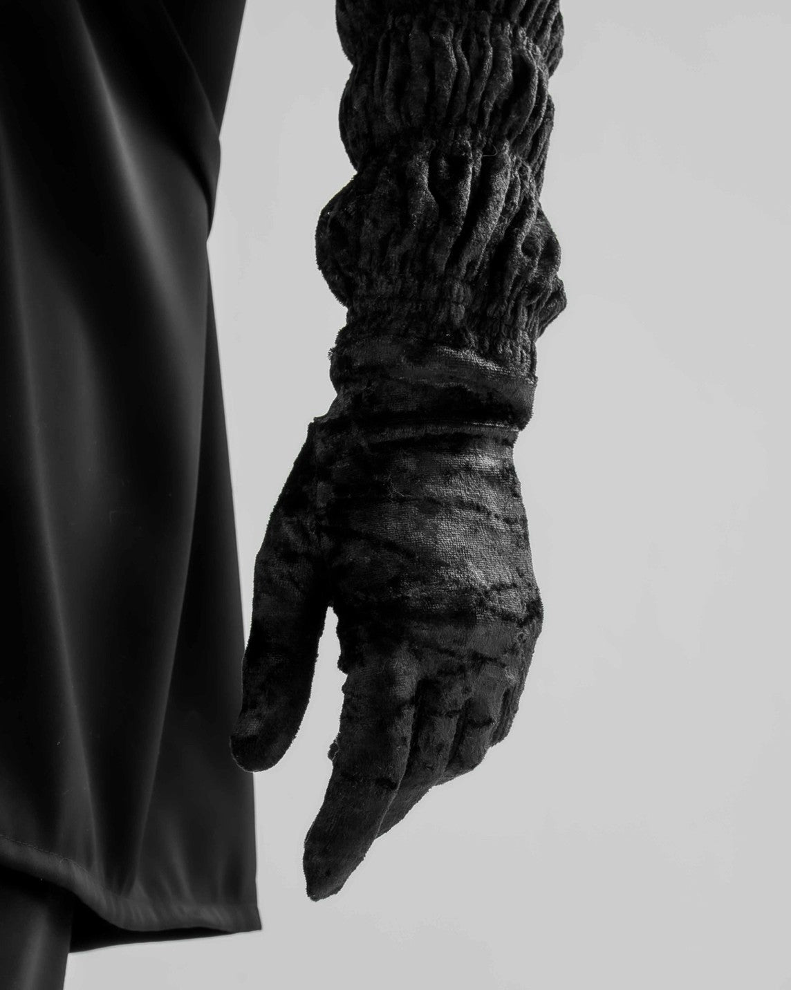 Shirring Luxurios Mode Long Gloves【先行予約 1/8まで】