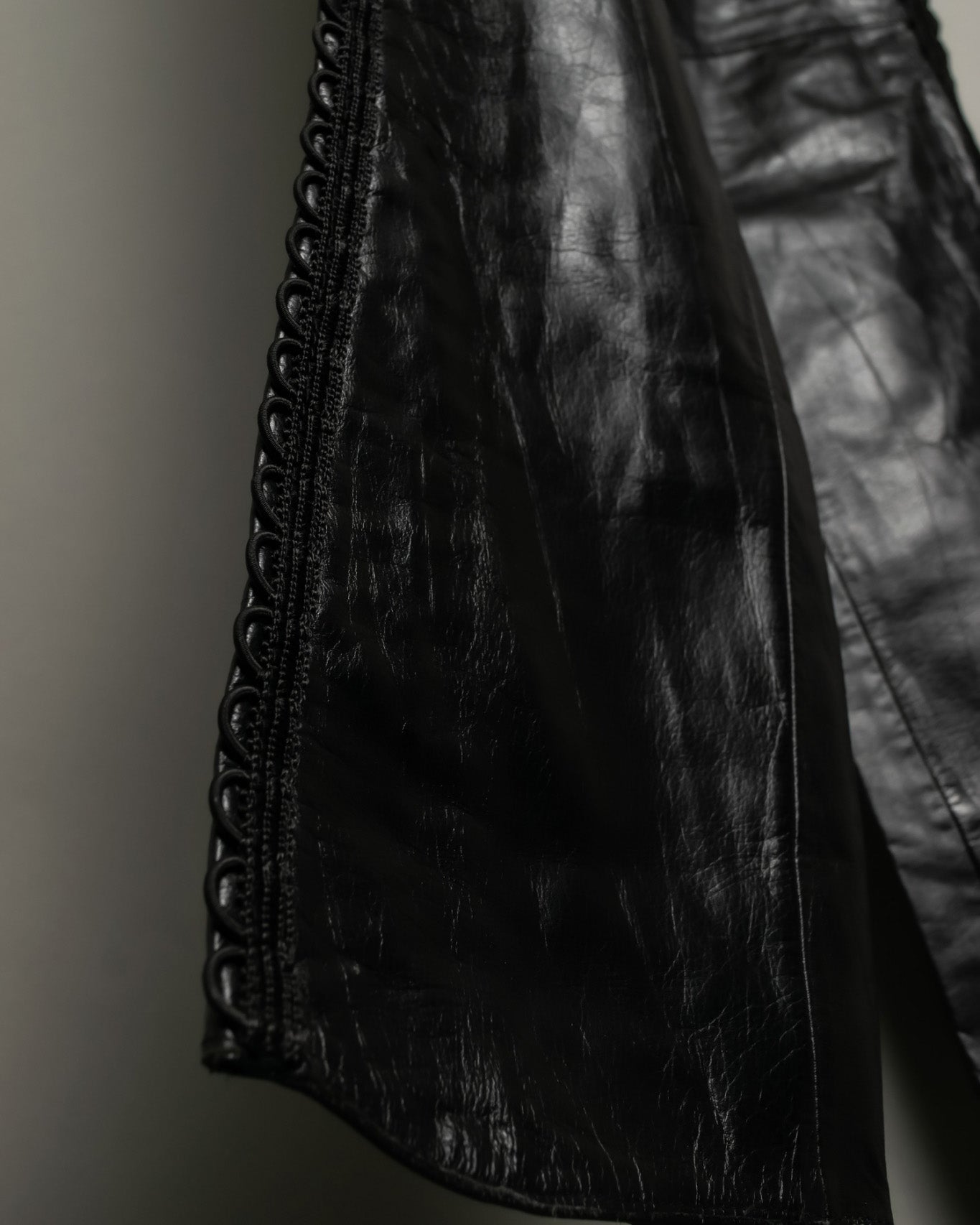 Beautiful Silhouette Lace-Up Leather Pants