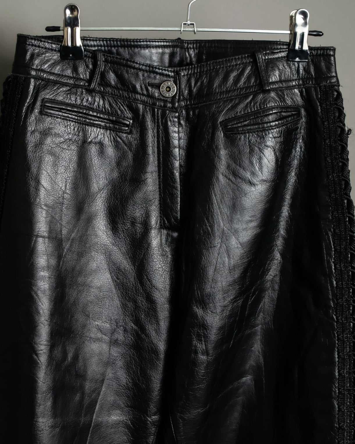 Beautiful Silhouette Lace-Up Leather Pants