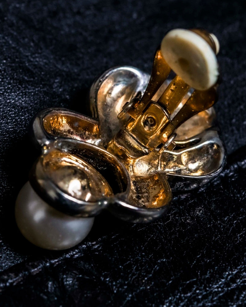 Pearl and Silver Fluid Earrings