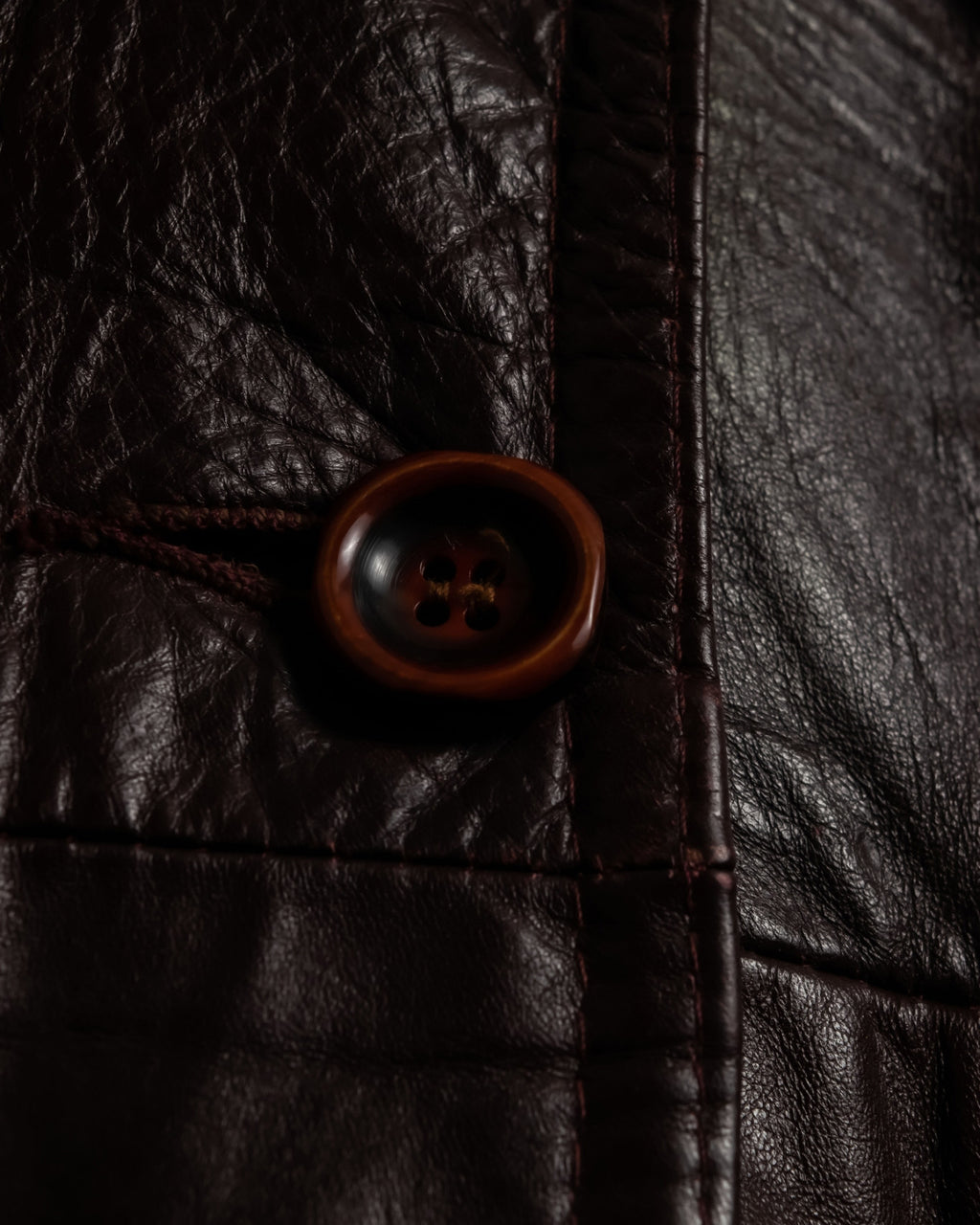 "MADE IN CANADA" 1970s Wine Red Leather Slim Coat