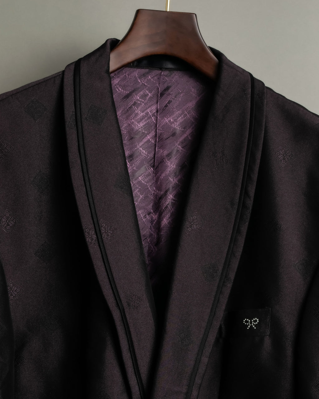 Back Slim Silhouette Short Length Jacket