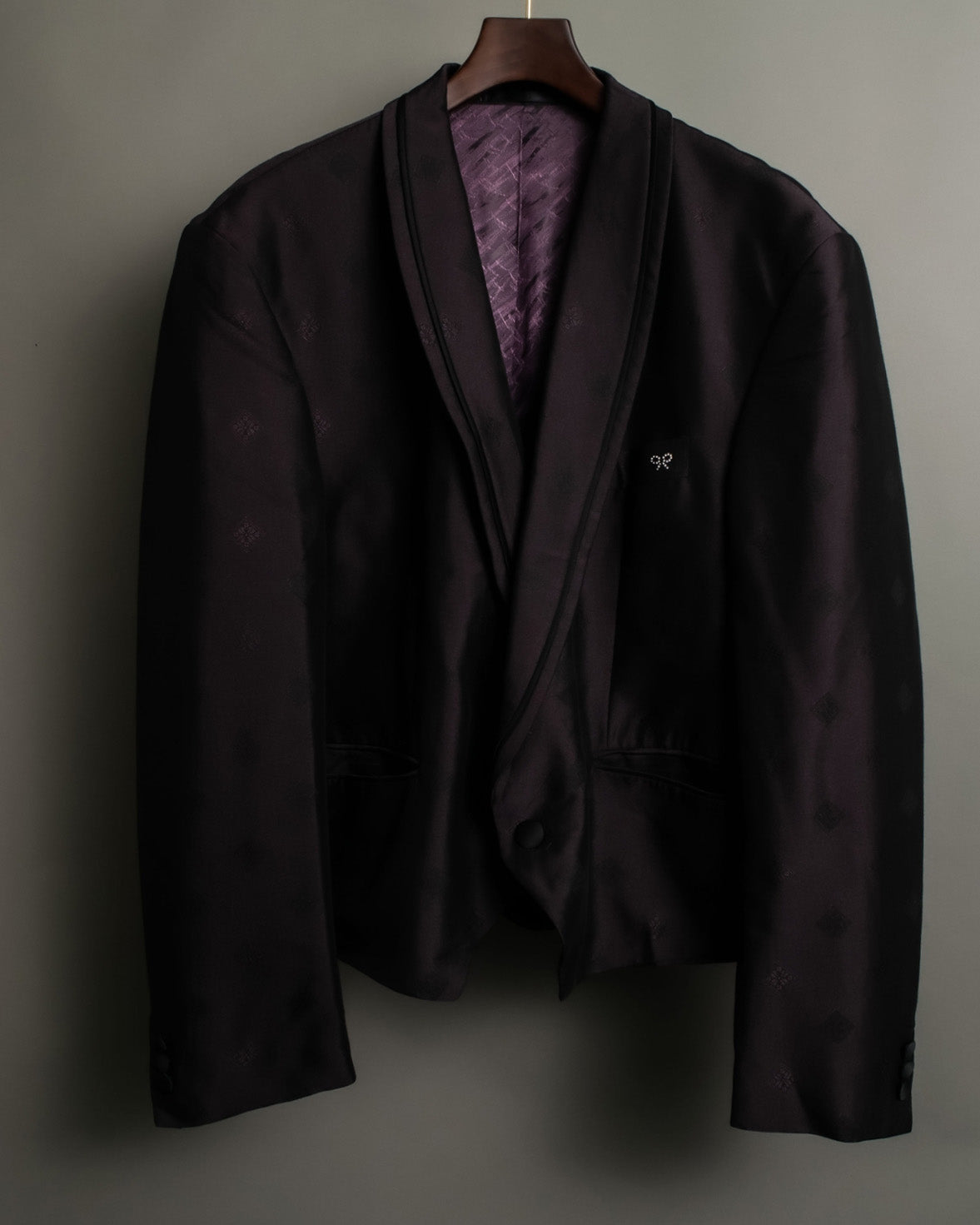 Back Slim Silhouette Short Length Jacket