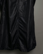 Scale Design Fabric Bellows Fold Food Coat