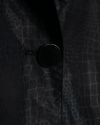 Scale Design Fabric Bellows Fold Food Coat