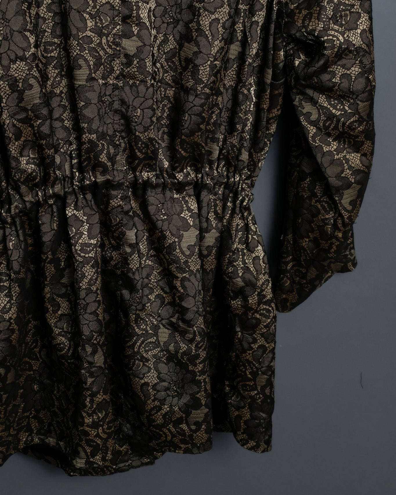 Dull Glossy Jacquard Aperture Variable Jacket