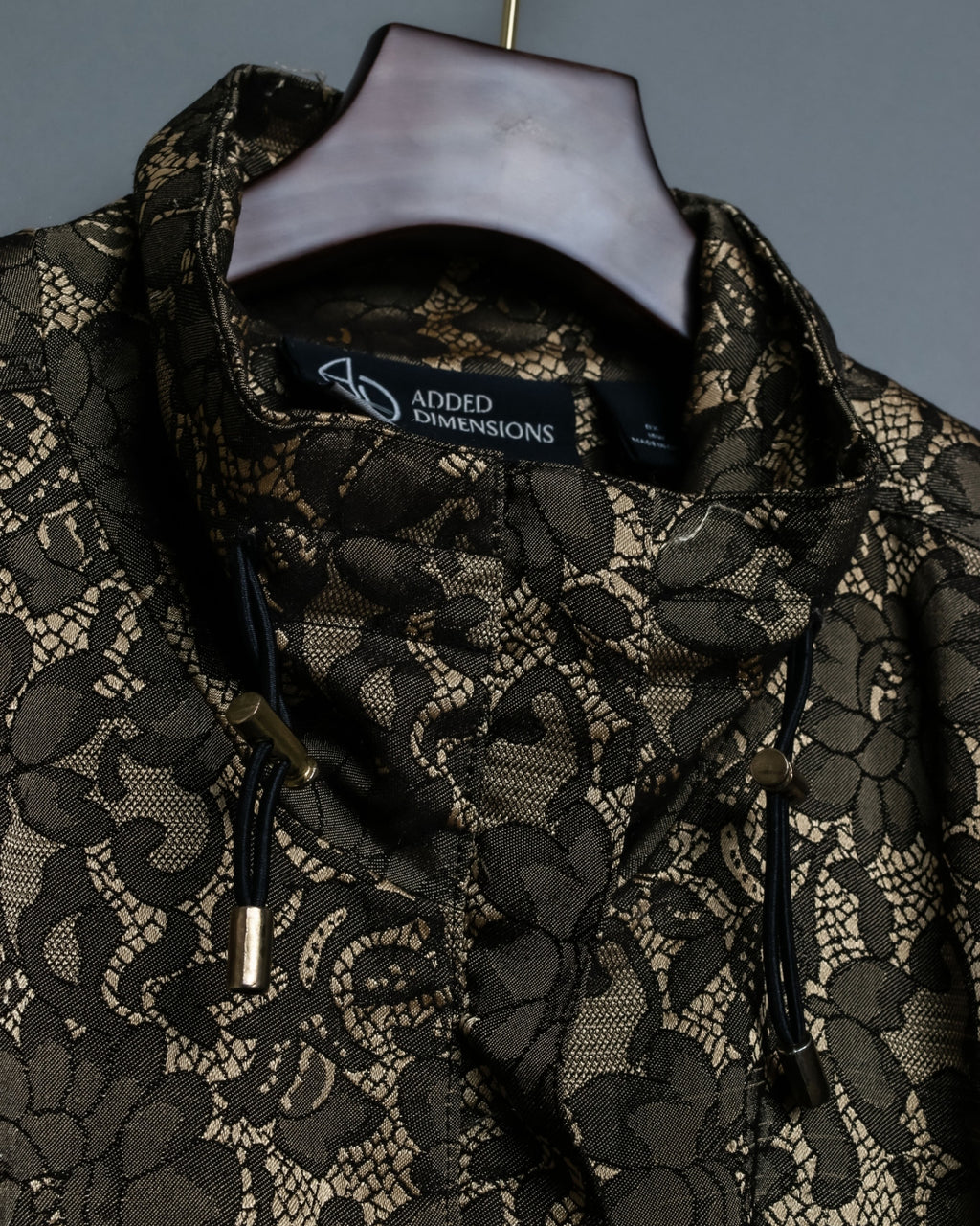 Dull Glossy Jacquard Aperture Variable Jacket