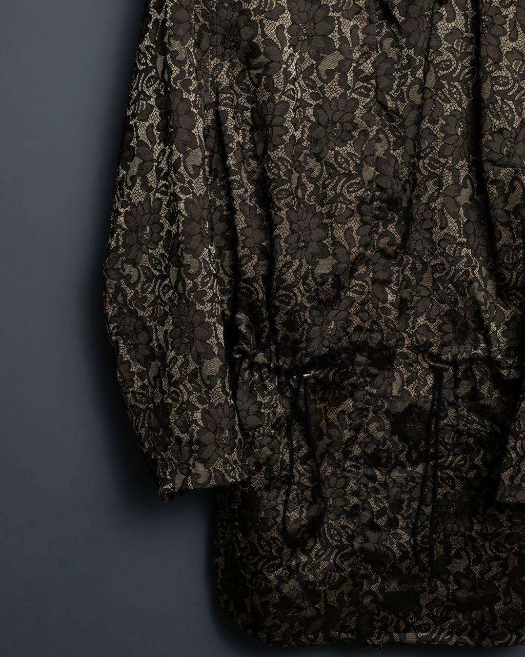 Dull Glossy Jacquard Aperture Variable Jacket