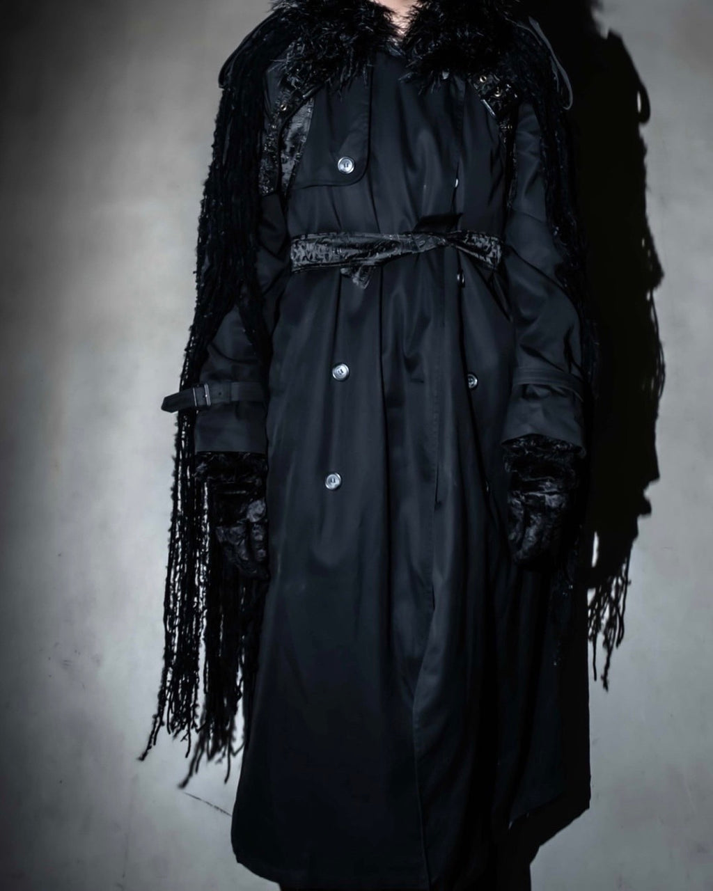 MOOD SPECIAL Art Peace Maxi Length Fur Collar Fringe Coat