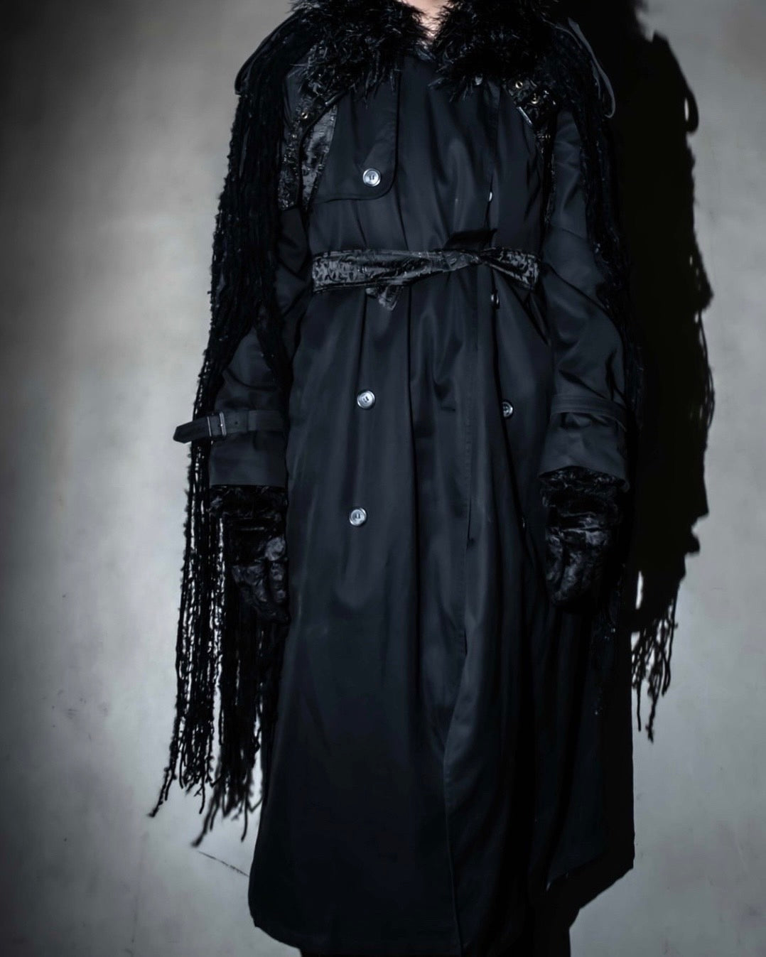 MOOD SPECIAL Art Peace Maxi Length Fur Collar Fringe Coat