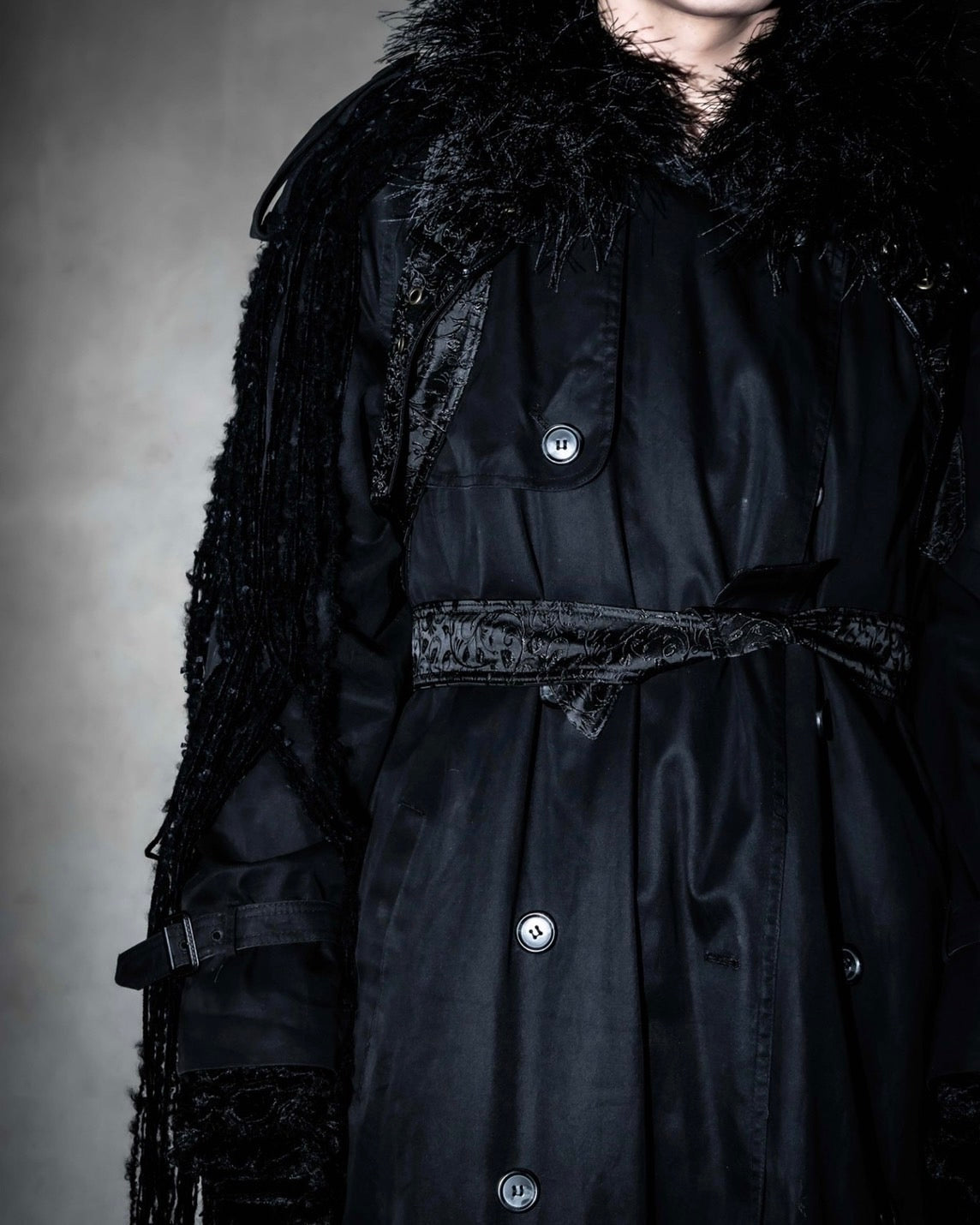 MOOD SPECIAL Art Peace Maxi Length Fur Collar Fringe Coat