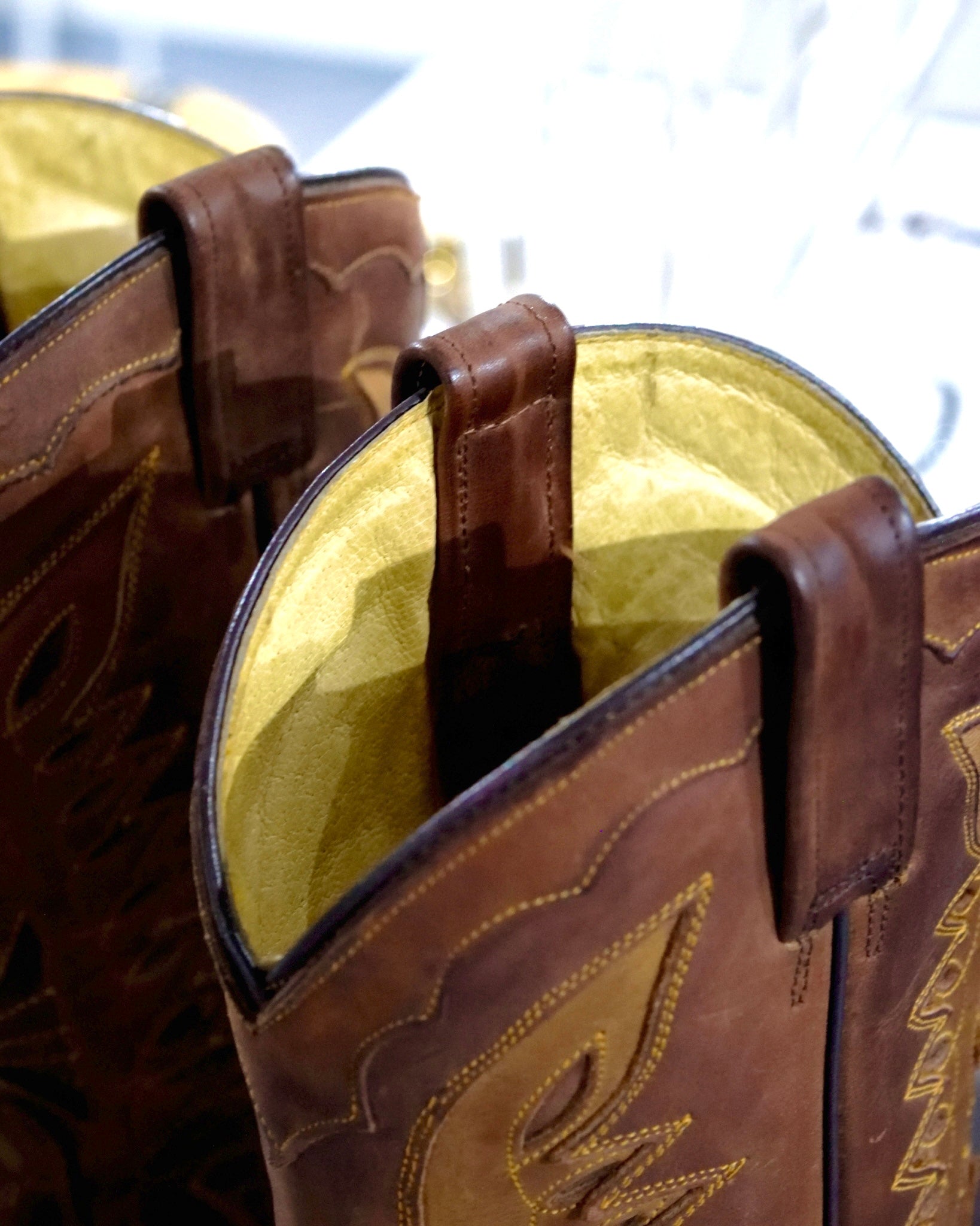 “MOOD SPECIAL”棕色鹰西部靴