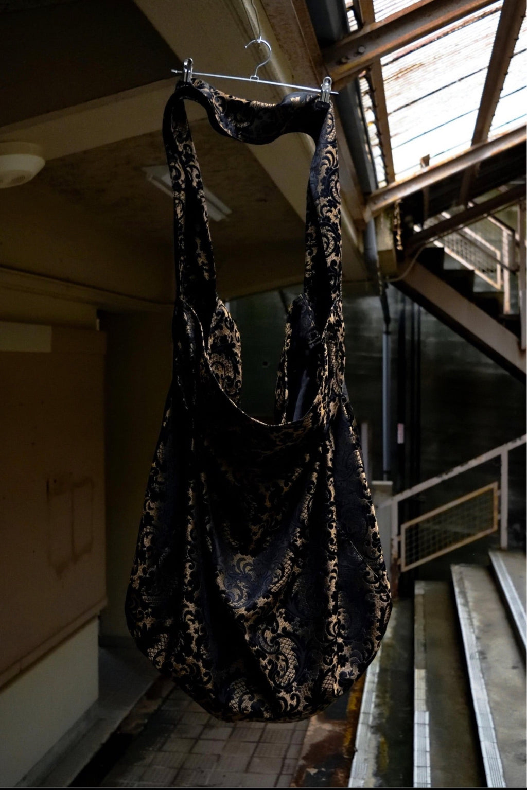 "Authority series"  Jacquard Shoulder Bag  : Gold