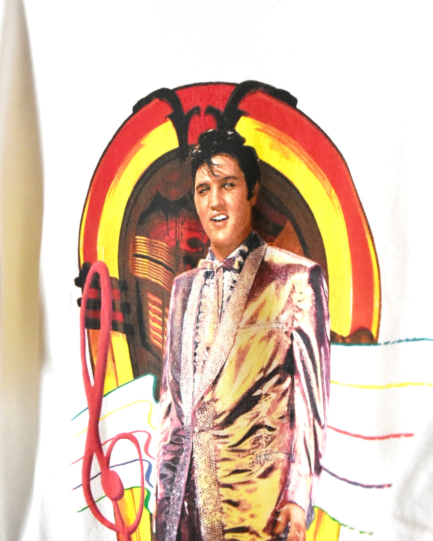 “Elvis Presley”滞销超大 T 恤