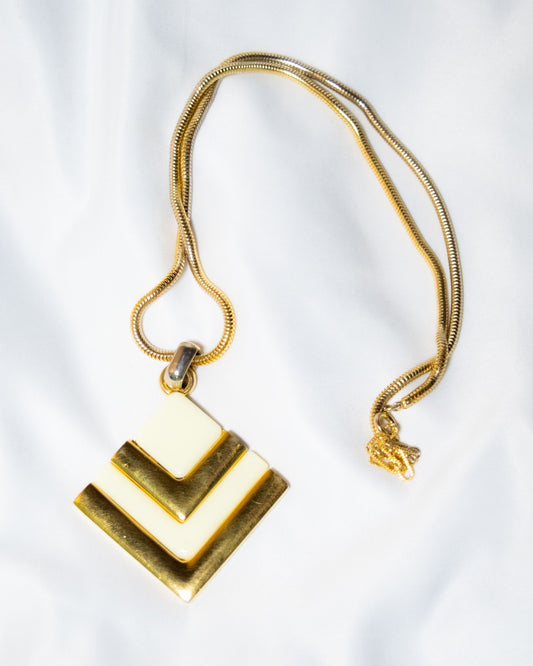 Rippling golden sea necklace
