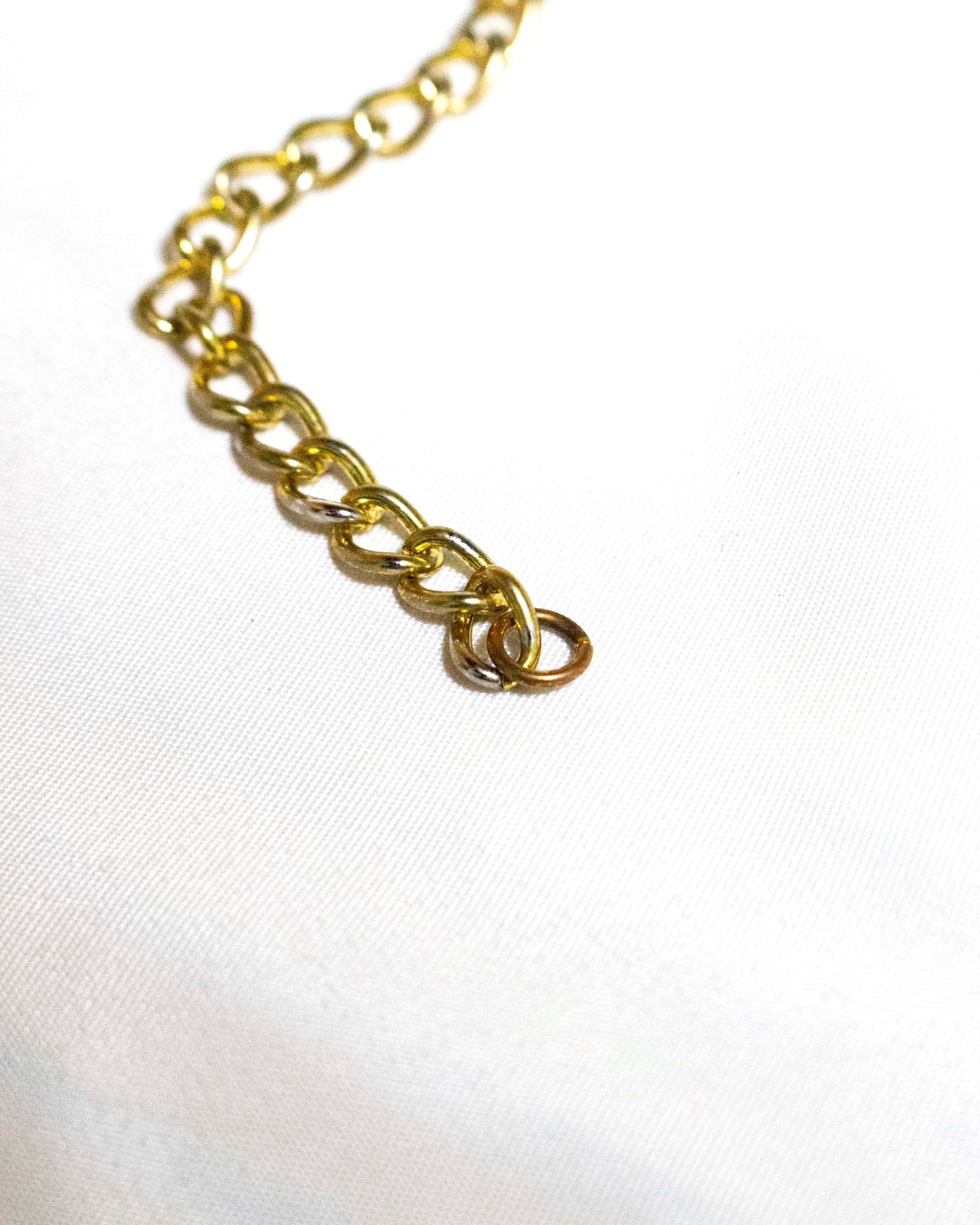 "MOOD SPECIAL" beautiful crystal irregular necklace