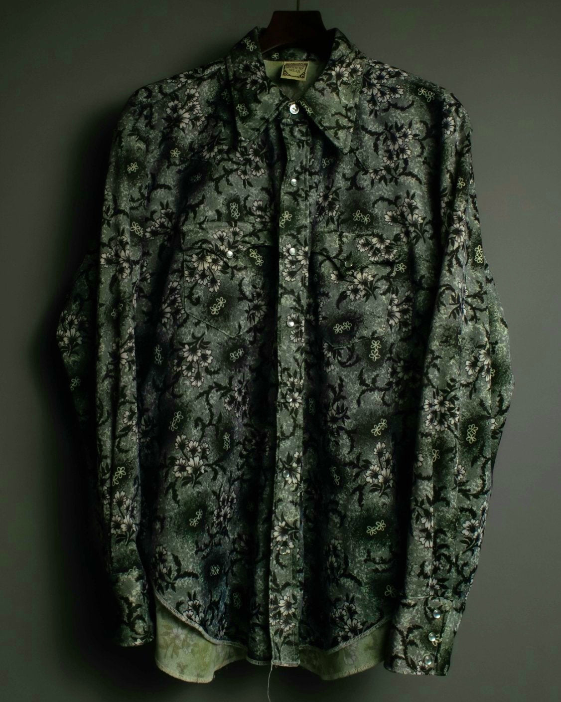 "KARMAN" Beautiful Green Flower Pattern Western Shirt